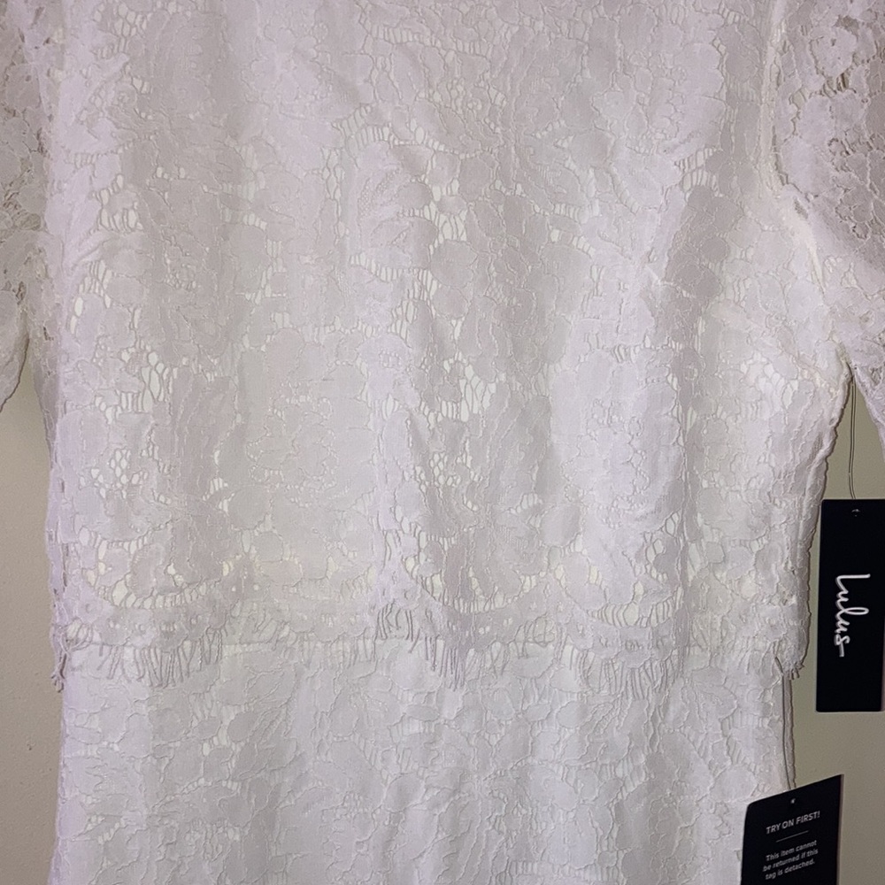 Lulus lace dress ๐ - Picture 6 of 10
